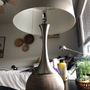Lamp and lamp shade